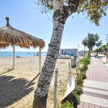 Apartment Beautiful In With Wifi Martinsicuro